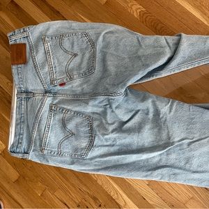 Levi’s light wash jeans